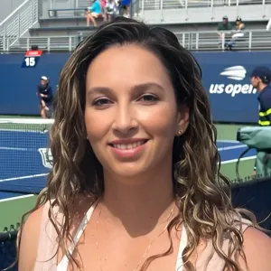 Erika Villalobos's Profile Picture